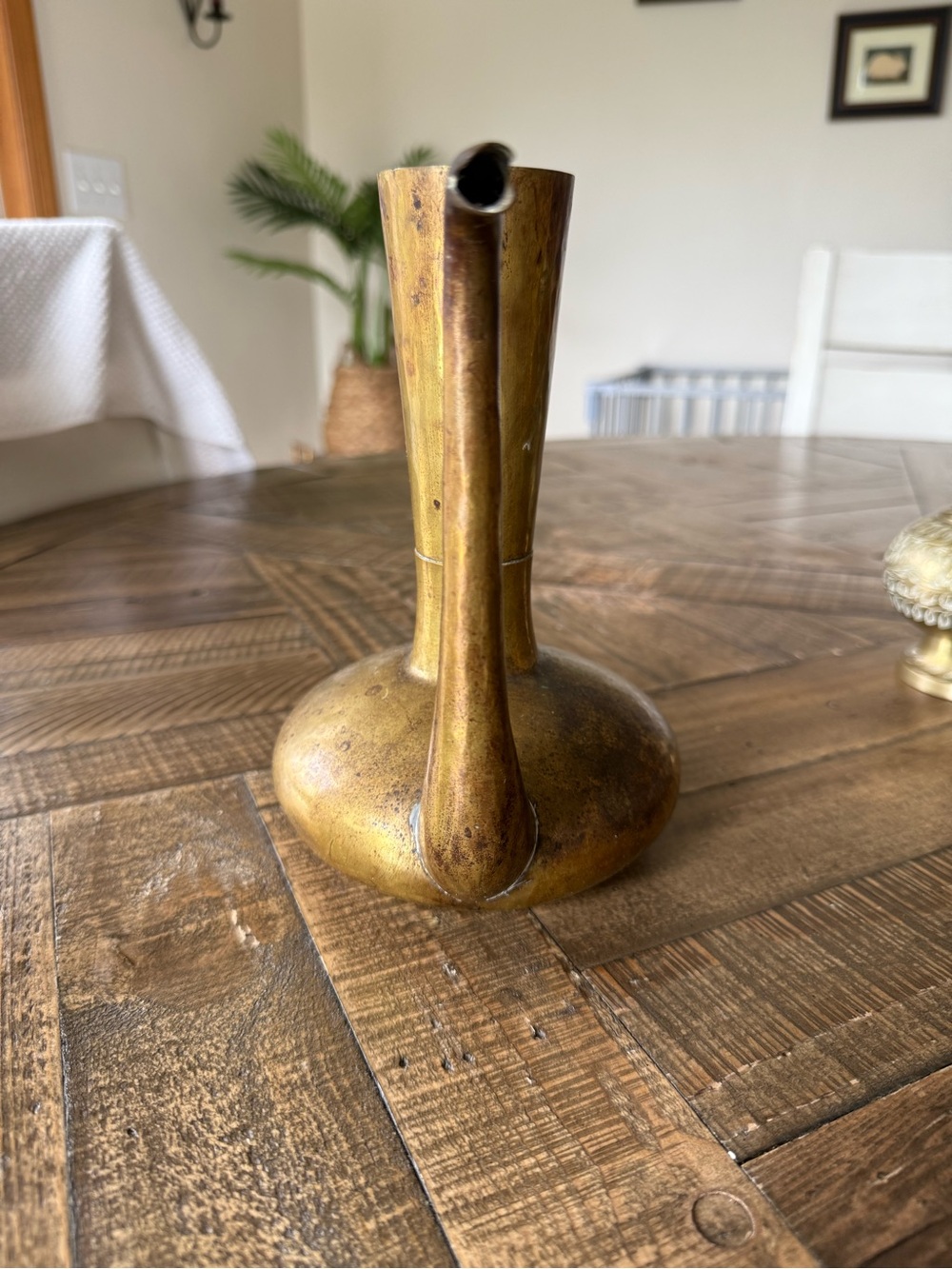 Vintage brass pitcher / vase - Picture 2 of 8